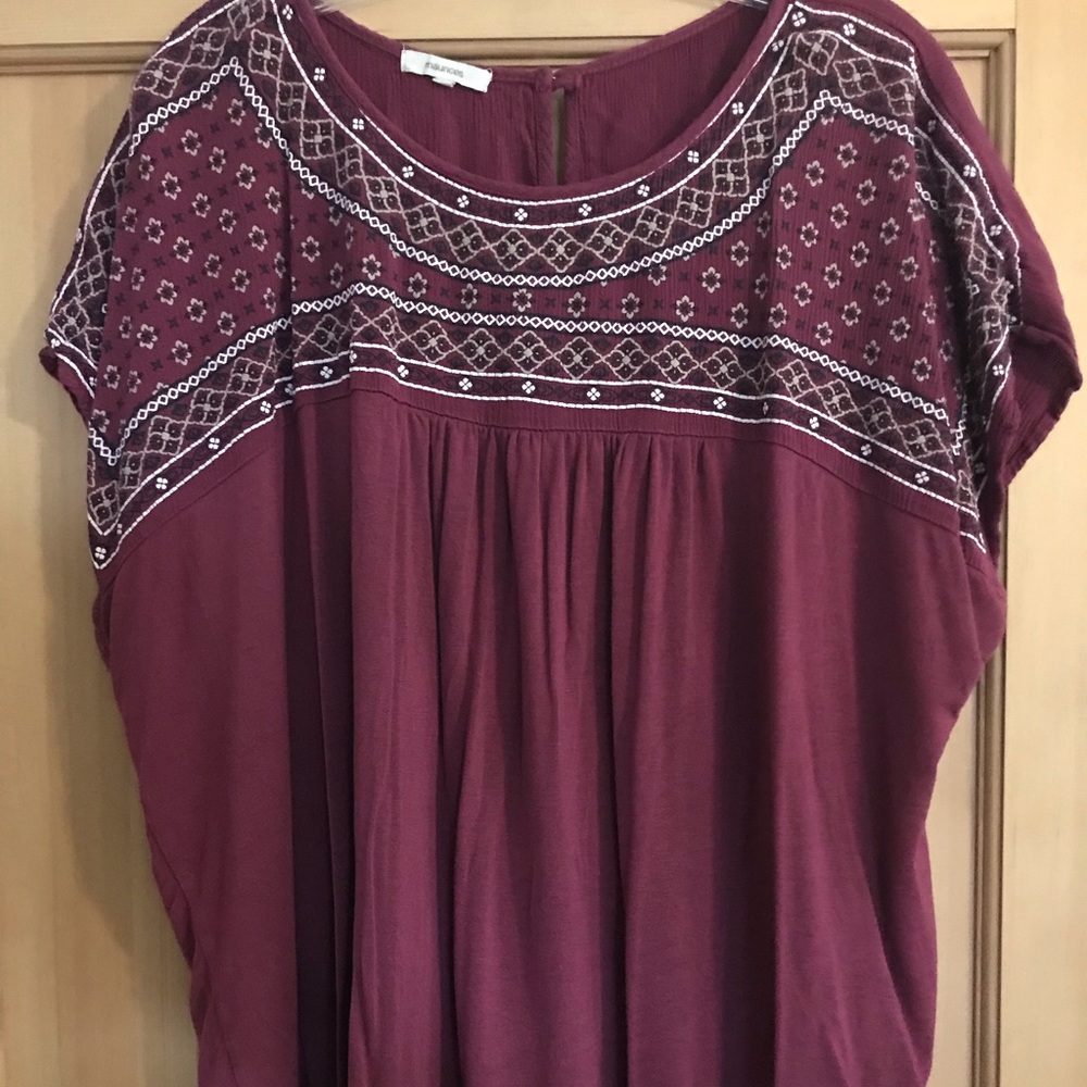 Maurice’s size 3 blouse